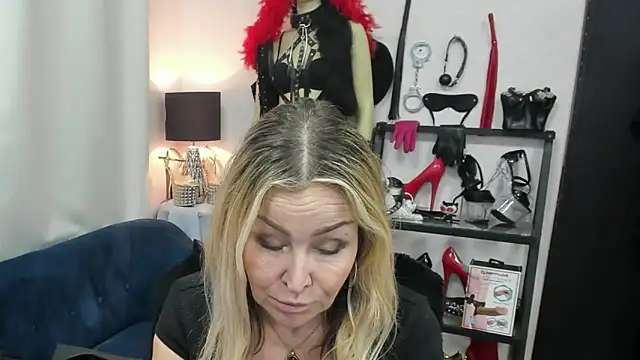 crystaLUX online show from 03.27.26