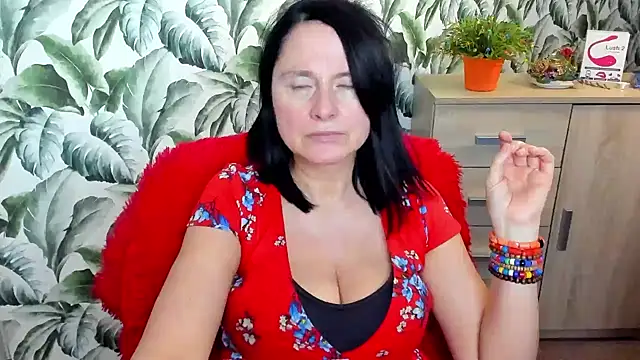 Snapshot of Ellennaughty chatting on 02.17.25 Ellennaughty online show from 02.17.25