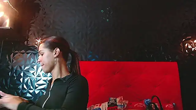 PINK  LOLA1 online show from 02.18.25