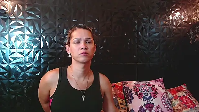 Snapshot of PINK__LOLA1 chatting on 06.25.26 PINK LOLA1 online show from 06.25.26