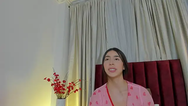 Snapshot of Christy_Sea chatting on 02.01.25 Christy Sea online show from 02.01.25