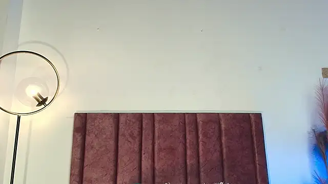 Snapshot of Christy_Sea chatting on 10.06.25 Christy Sea online show from 10.06.25