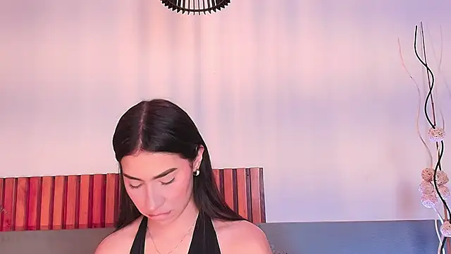 Snapshot of Christy_Sea chatting on 11.22.25 Christy Sea online show from 11.22.25