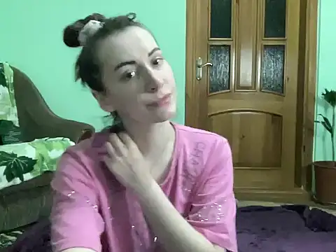 AngelTough20 online show from 10.31.25