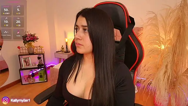 KallyMyller1 online show from 01.08.25