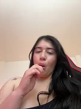 KallyMyller1 online show from 01.23.25