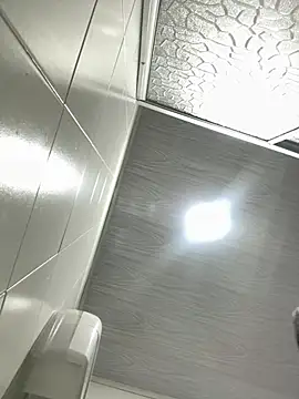 KallyMyller1 online show from 03.10.25