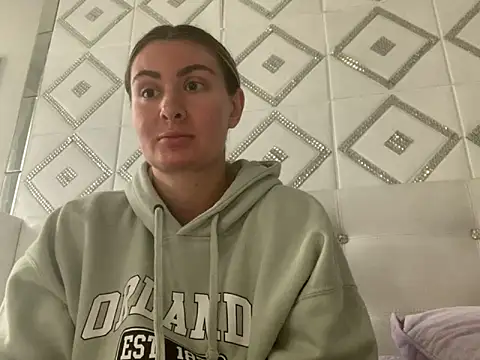 Alyssa rhoades online show from 01.26.25