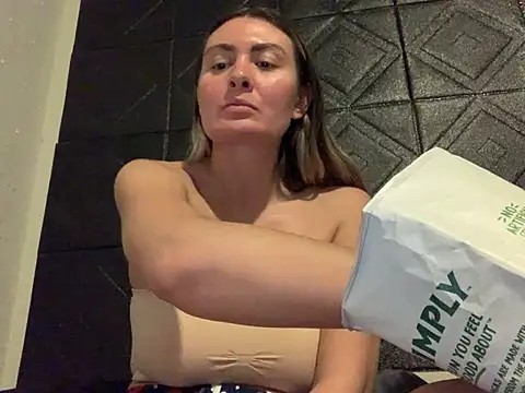 Alyssa rhoades online show from 03.01.25