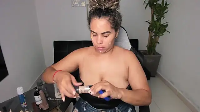 alyssannVhm online show from 02.02.25