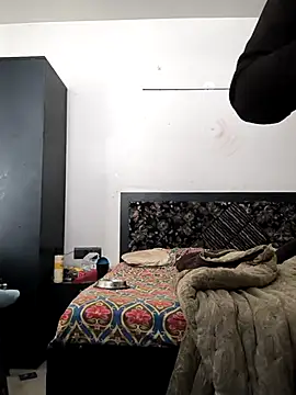 Snapshot of Harmanboy03 chatting on 01.12.26 Harmanboy03 online show from 01.12.26