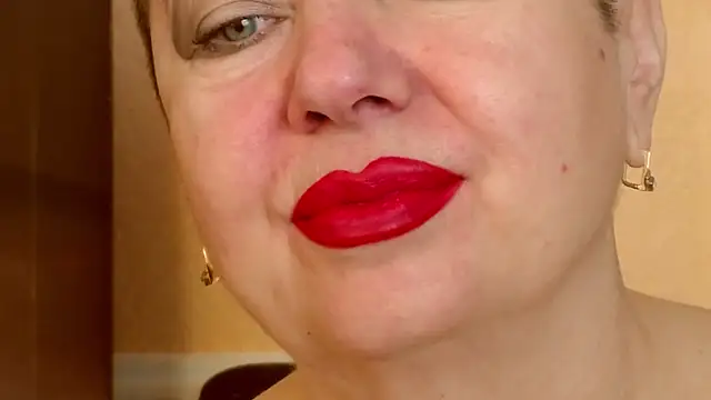 LadyPosh online show from 01.15.26