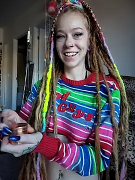 Snapshot of LucidLucy chatting on 10.14.25 LucidLucy online show from 10.14.25