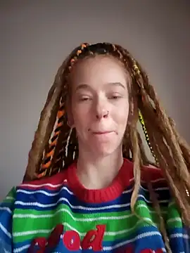 Snapshot of LucidLucy chatting on 10.21.25 LucidLucy online show from 10.21.25