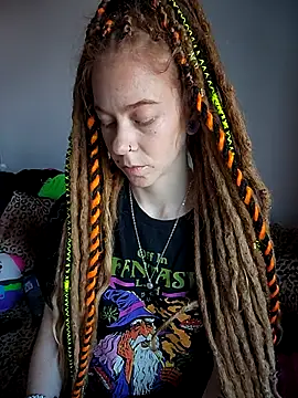 Snapshot of LucidLucy chatting on 10.27.25 LucidLucy online show from 10.27.25