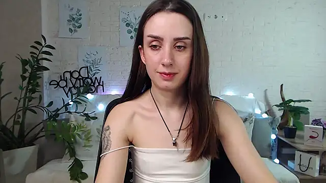 Snapshot of FranceskoJones chatting on 01.31.25 FranceskoJones online show from 01.31.25