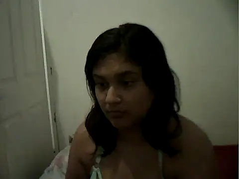 Indianbloom- online show from 02.20.25