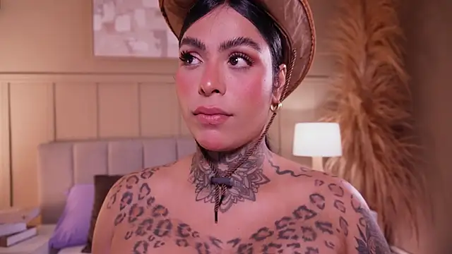 curvyliciousss online show from 04.09.26