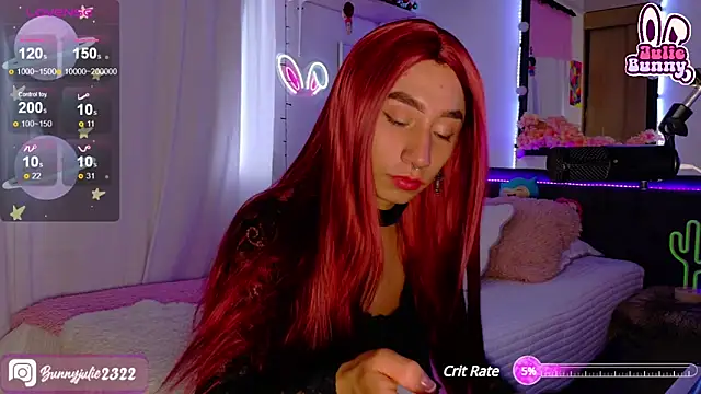 Snapshot of Littlebunny21 chatting on 01.05.25 Littlebunny21 online show from 01.05.25