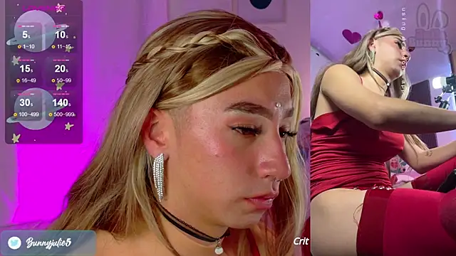 Snapshot of Littlebunny21 chatting on 02.20.25 Littlebunny21 online show from 02.20.25