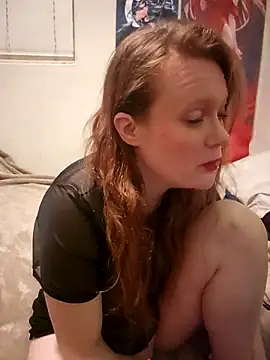 Snapshot of LilTokez chatting on 02.06.26 LilTokez online show from 02.06.26