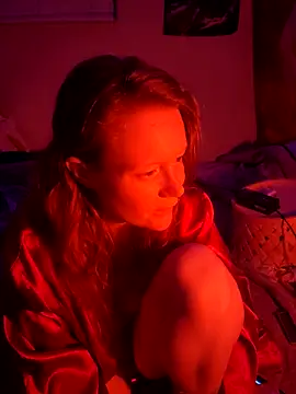 Snapshot of LilTokez chatting on 02.15.26 LilTokez online show from 02.15.26