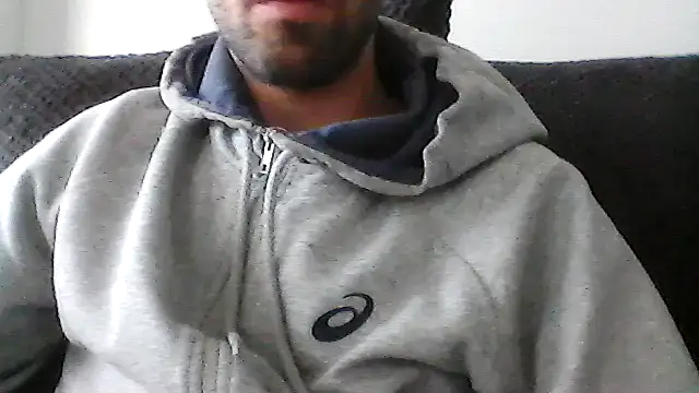 Snapshot of juju156111 chatting on 10.20.25 juju156111 online show from 10.20.25