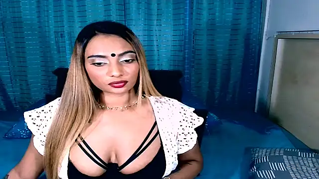 sexyindianchic online show from 04.08.26