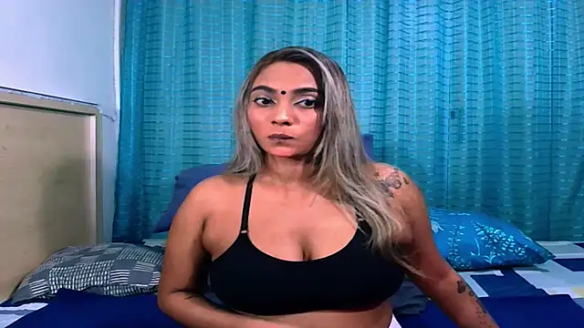 Snapshot of sexyindianchic chatting on 06.16.26 sexyindianchic online show from 06.16.26