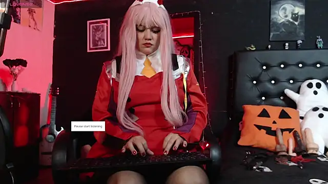 aprildoll online show from 10.17.25