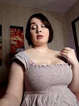 Snapshot of LouisianaBoobs chatting on 12.27.24 LouisianaBoobs online show from 12.27.24