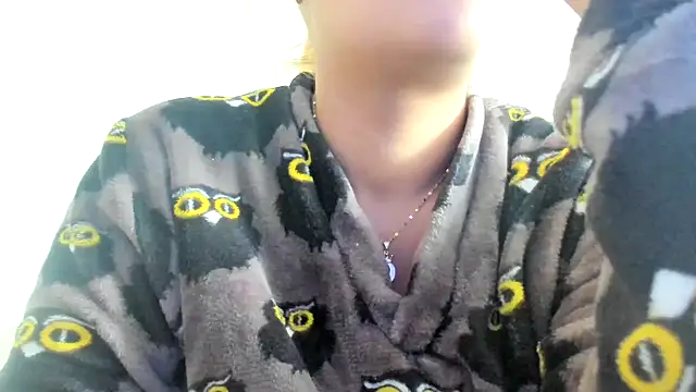 Snapshot of darsha_sahu chatting on 12.27.24 darsha sahu online show from 12.27.24