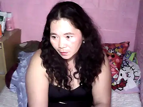 hotpusie 4u online show from 10.03.25