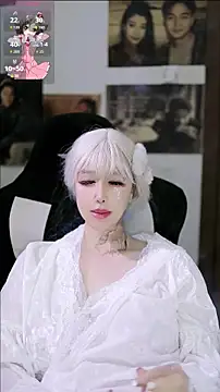 Snapshot of candy_cola chatting on 02.12.26 candy cola online show from 02.12.26