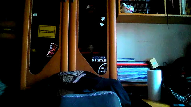 Snapshot of FireFox_Feel chatting on 03.18.25 FireFox Feel online show from 03.18.25