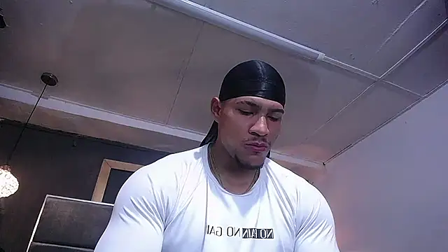 Snapshot of teddyfit19cm chatting on 07.03.26 teddyfit19cm online show from 07.03.26