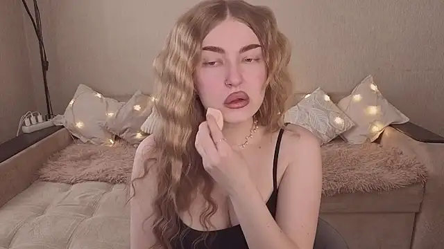 ViolettaLopez online show from 03.20.26