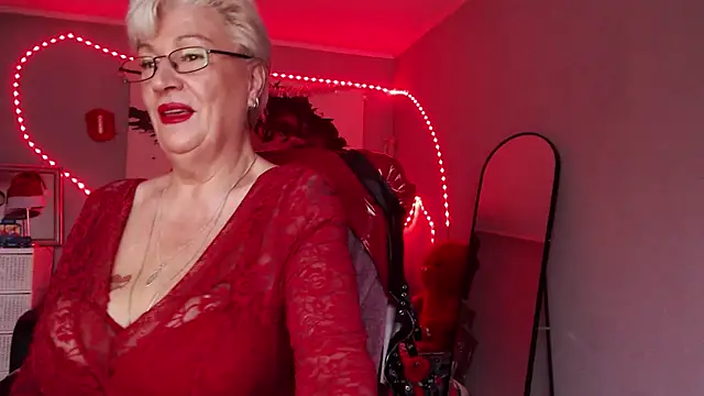 LaylaMilf online show from 12.21.25