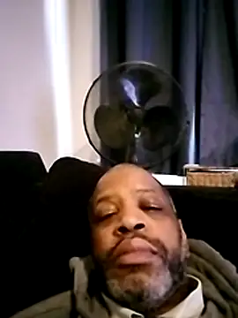 Snapshot of alfiebrown007 chatting on 02.26.26 alfiebrown007 online show from 02.26.26