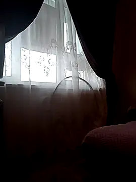 Amy August online show from 03.01.25