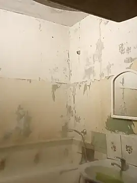 Amy August online show from 03.09.25