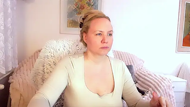 Sarah4you online show from 02.25.25