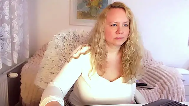 Sarah4you online show from 03.19.25