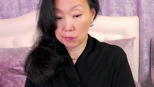 Snapshot of Asian_legs chatting on 05.27.26 Asian legs online show from 05.27.26