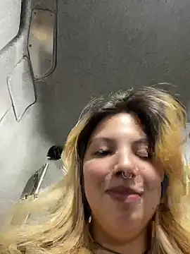 Snapshot of NativeNymph chatting on 09.20.25 NativeNymph online show from 09.20.25