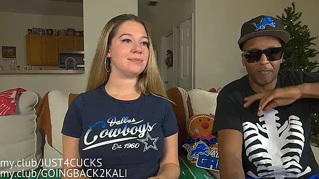 Snapshot of boomboomr00m chatting on 12.05.25 boomboomr00m online show from 12.05.25