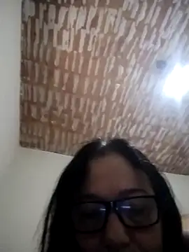 Snapshot of catdool chatting on 03.02.25 catdool online show from 03.02.25