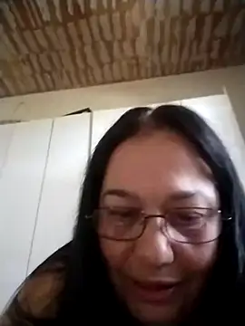 Snapshot of catdool chatting on 09.21.25 catdool online show from 09.21.25