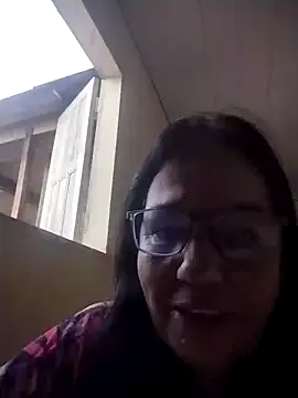 Snapshot of catdool chatting on 04.25.26 catdool online show from 04.25.26