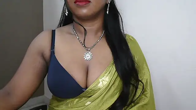 Dhiyapink online show from 12.05.25